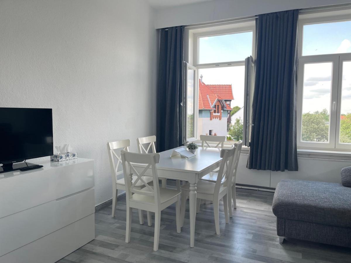 Moderne 4 Zimmer Apartment Mit Bergblick Stadtzentrum Contactless Check-In Gehrden  Extérieur photo