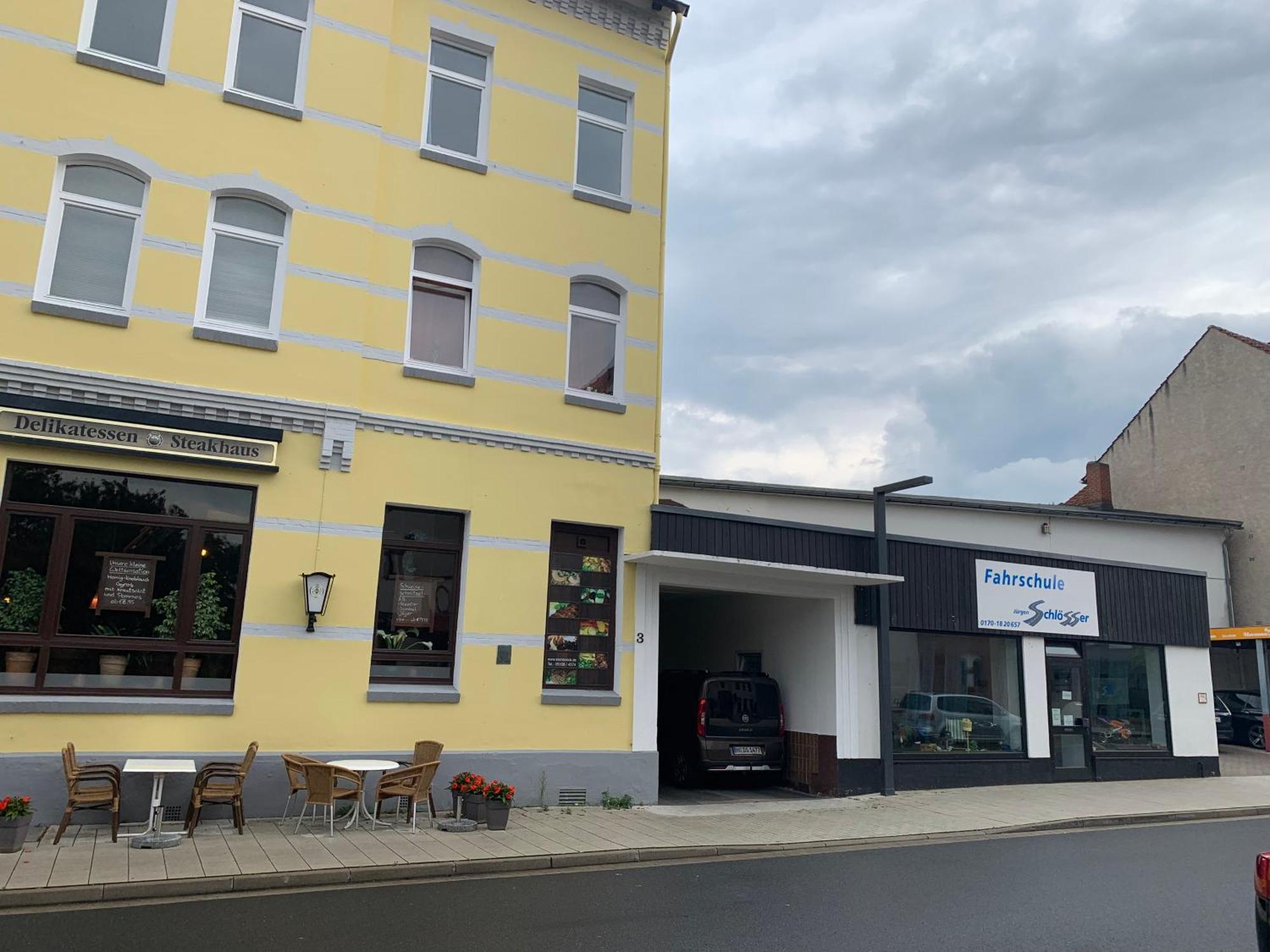 Moderne 4 Zimmer Apartment Mit Bergblick Stadtzentrum Contactless Check-In Gehrden  Extérieur photo