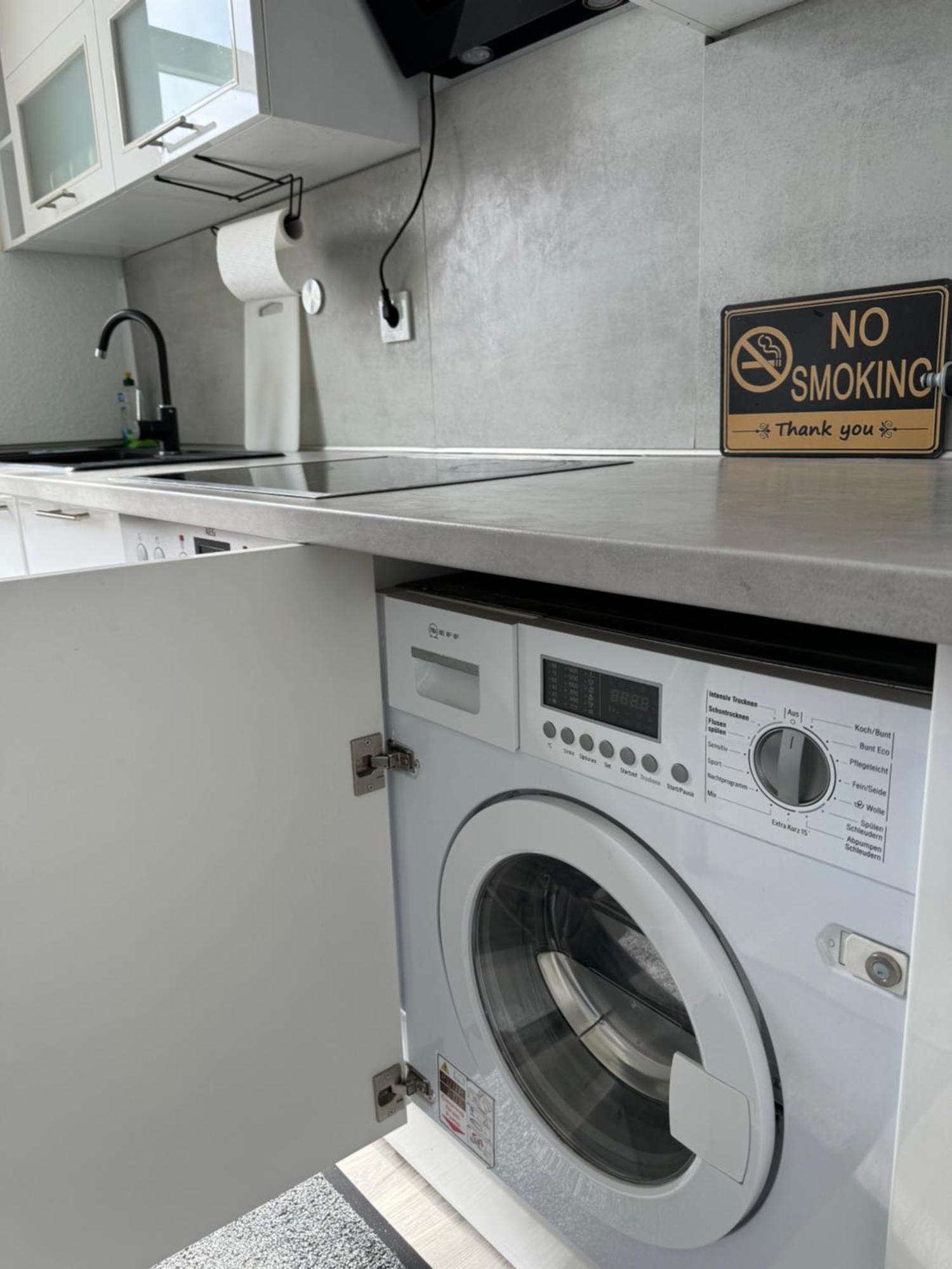 Moderne 4 Zimmer Apartment Mit Bergblick Stadtzentrum Contactless Check-In Gehrden  Extérieur photo